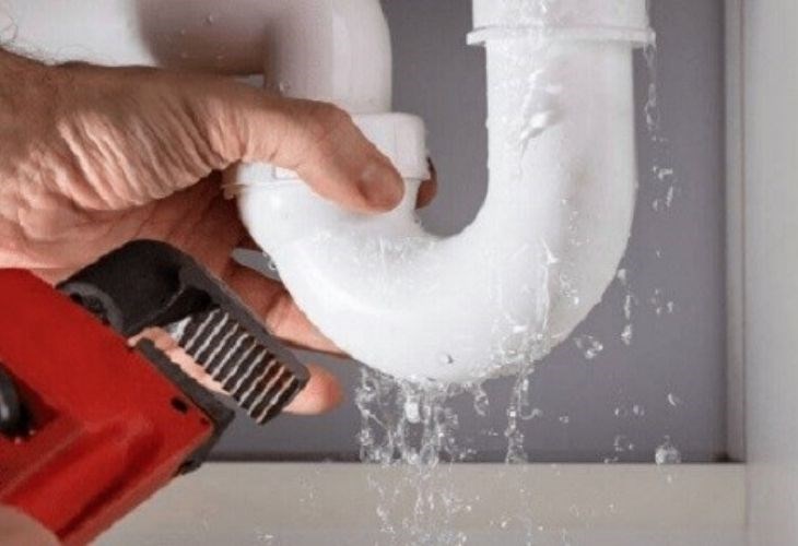 Nên thay mới ống dẫn và thường xuyên bảo dưỡng để bộ phận này ít bị hư hỏng