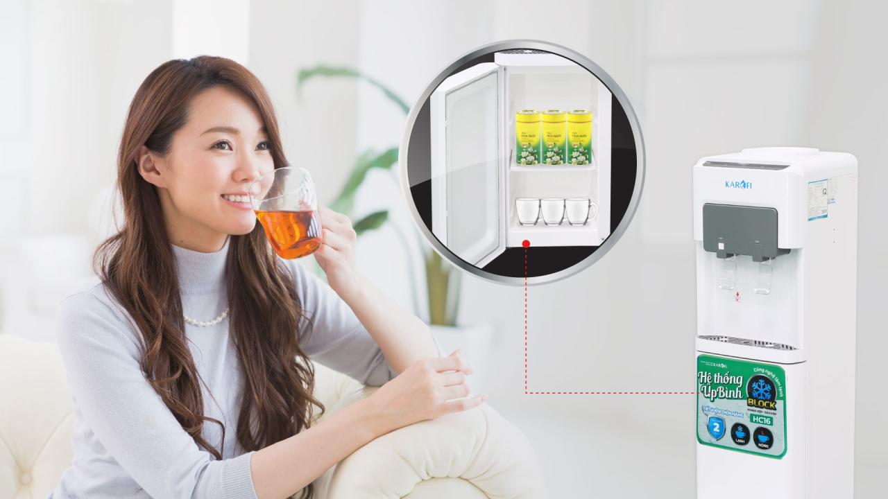 Cây nước nóng lạnh Karofi úp bình HC16 với khoang chứa độ tiện lợi